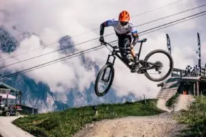 Read more about the article #02 OKӨEVERYWHERE BLOG x Šimon Rus